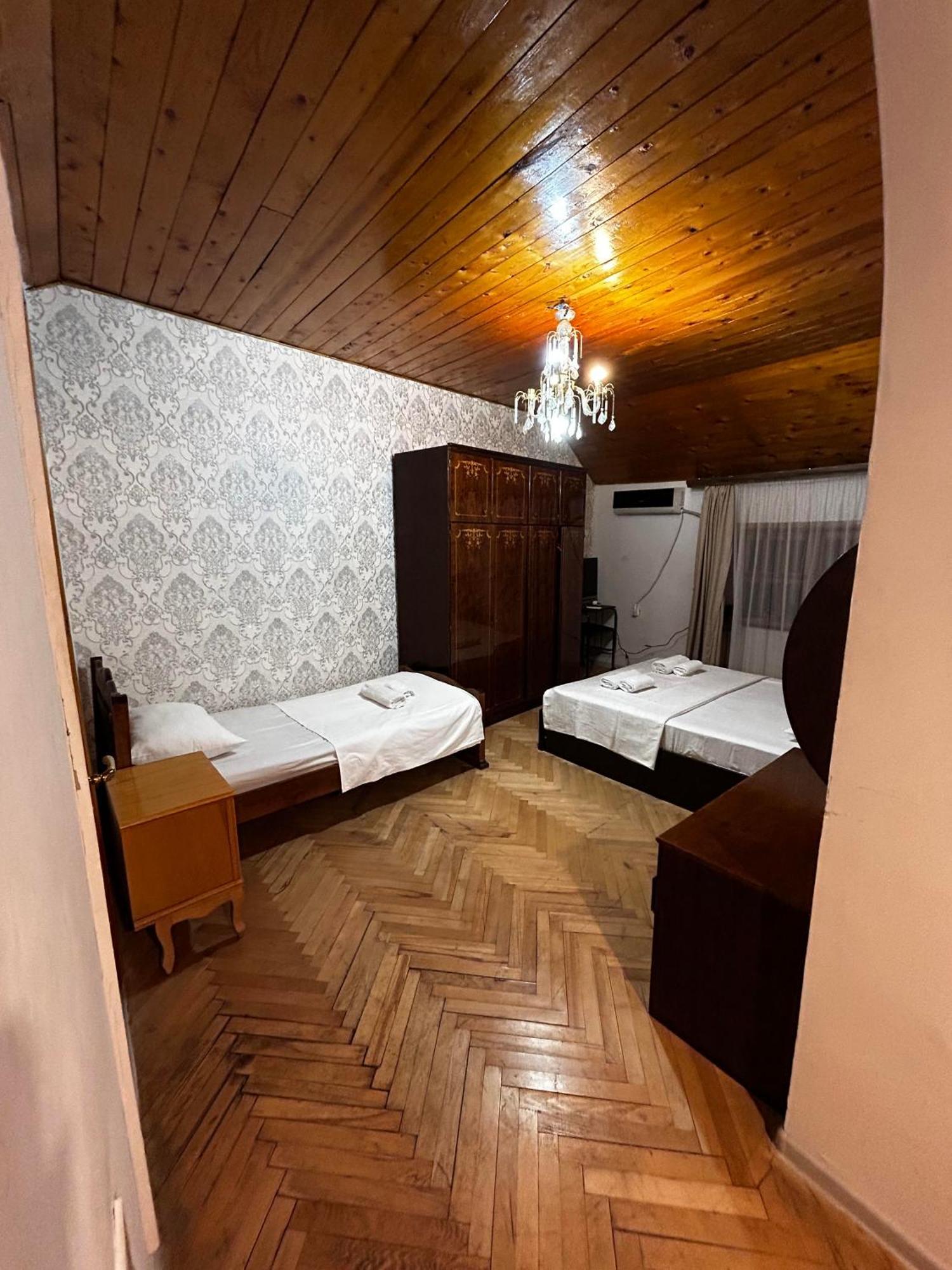 Duma Hotel Tbilisi Buitenkant foto