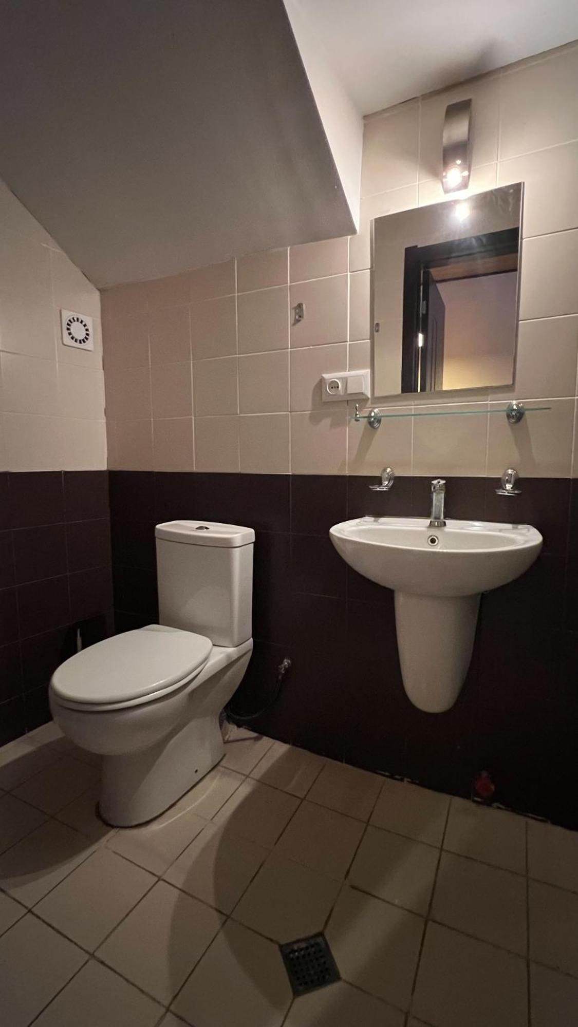 Duma Hotel Tbilisi Buitenkant foto