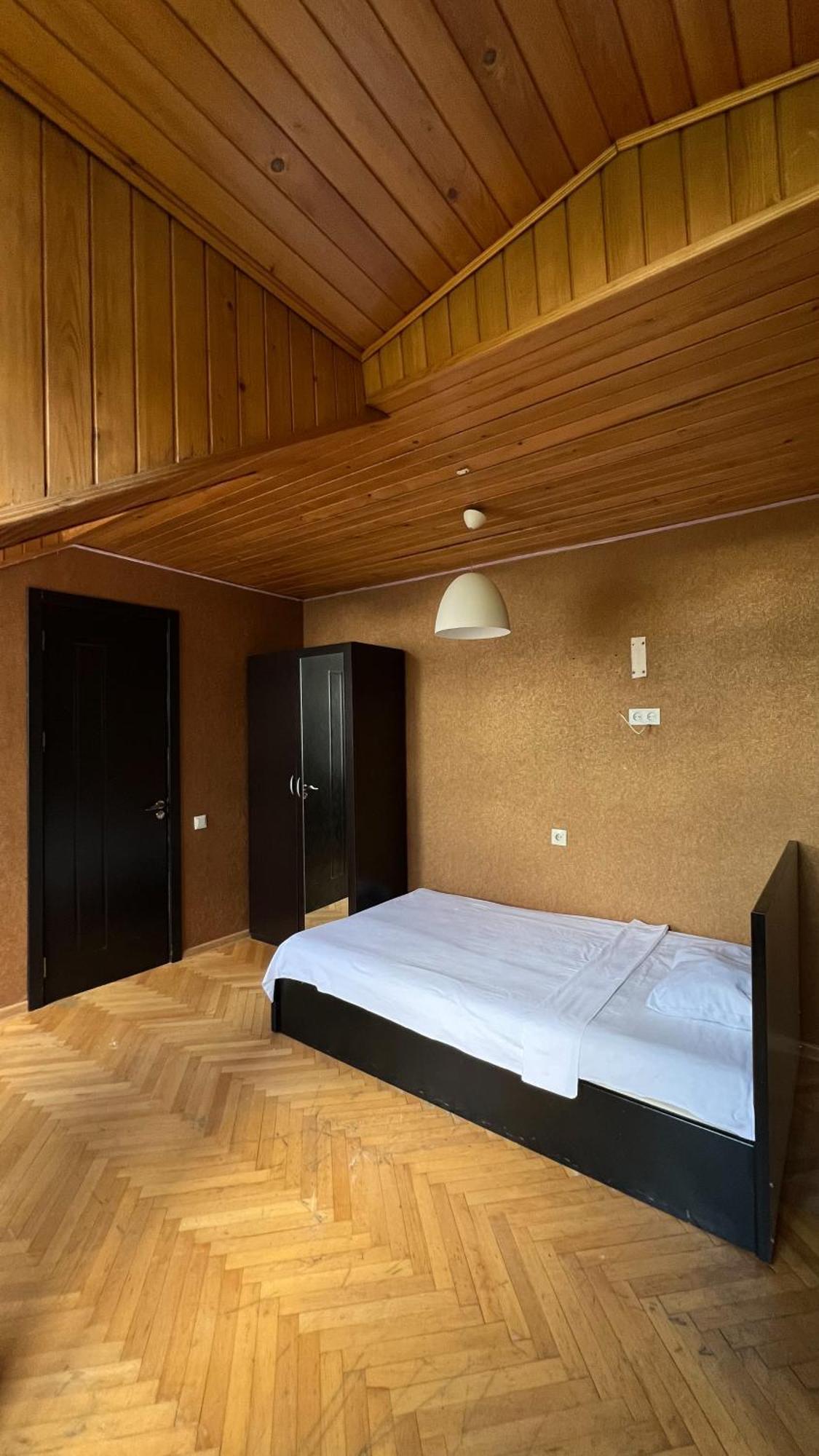 Duma Hotel Tbilisi Buitenkant foto