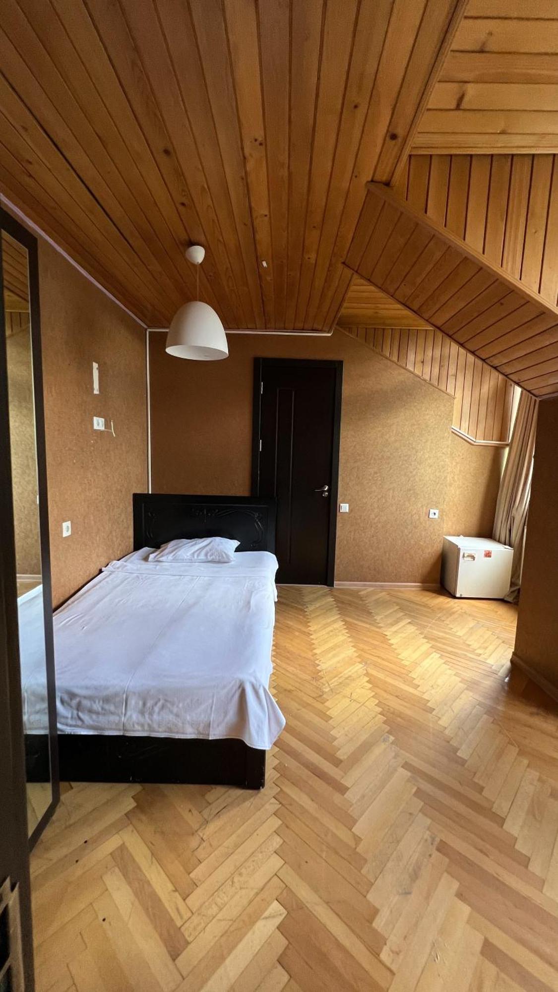 Duma Hotel Tbilisi Buitenkant foto